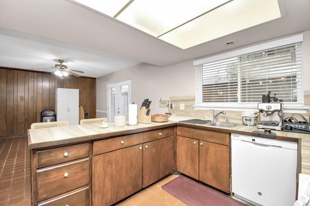 10382 Hammerly Boulevard, Houston, TX 77043