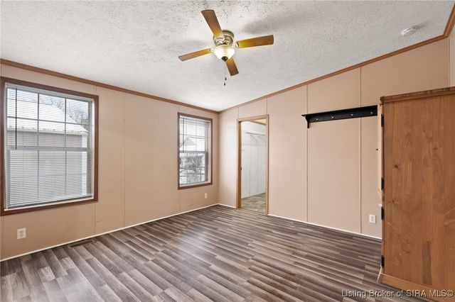 215 Miller Avenue, Sellersburg, IN 47172