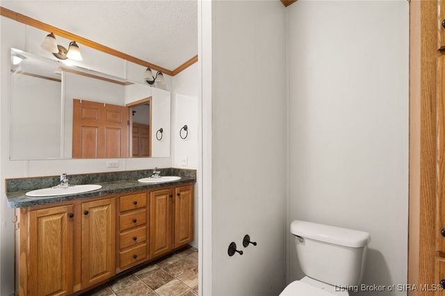 215 Miller Avenue, Sellersburg, IN 47172