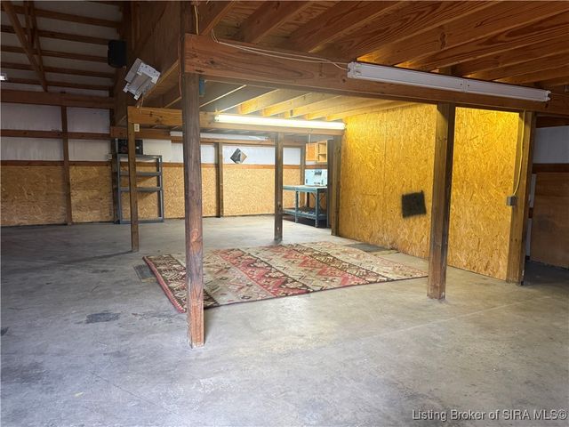 215 Miller Avenue, Sellersburg, IN 47172