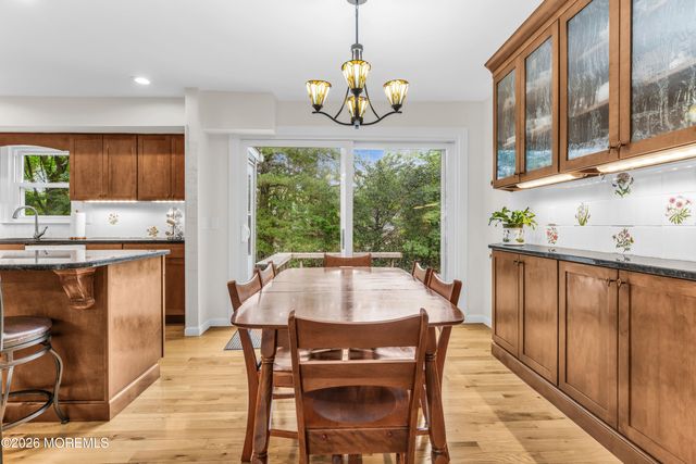 825 Knight Street, Toms River, NJ 08753