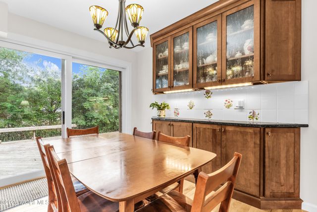 825 Knight Street, Toms River, NJ 08753
