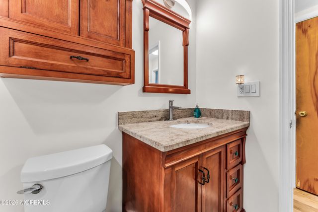 825 Knight Street, Toms River, NJ 08753