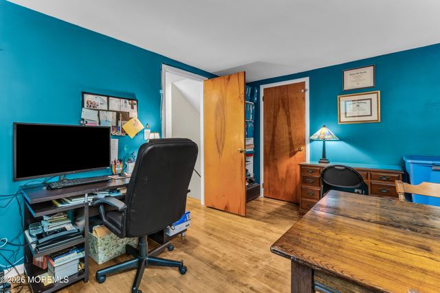 825 Knight Street, Toms River, NJ 08753