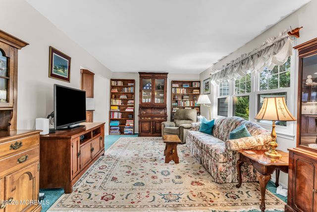 825 Knight Street, Toms River, NJ 08753