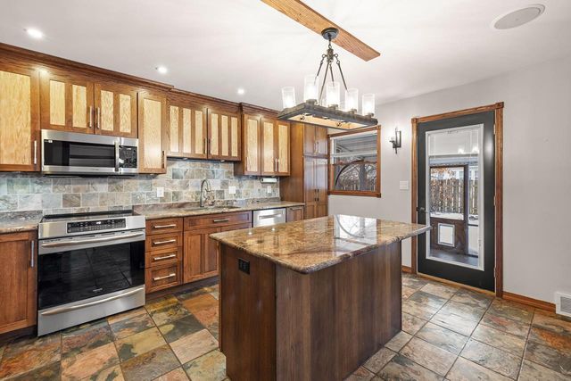 2509 MIDWAY BOULEVARD, Wausau, WI 54403