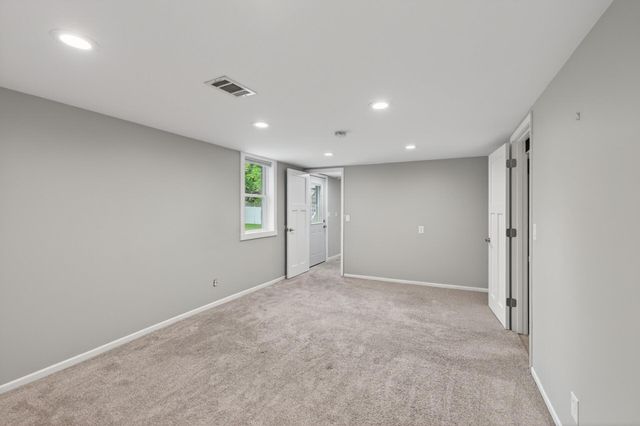 6037 York Avenue S, Edina, MN 55410
