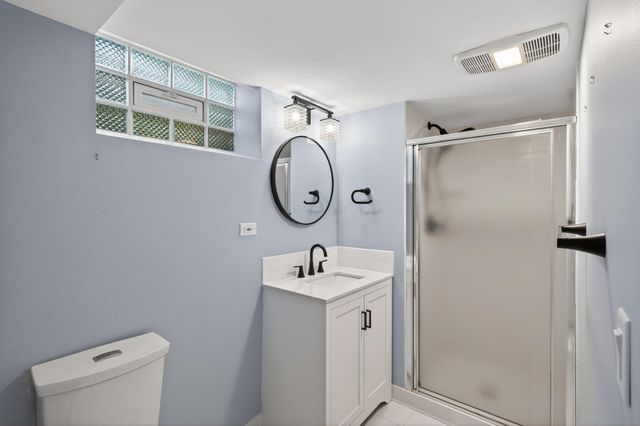 6037 York Avenue S, Edina, MN 55410