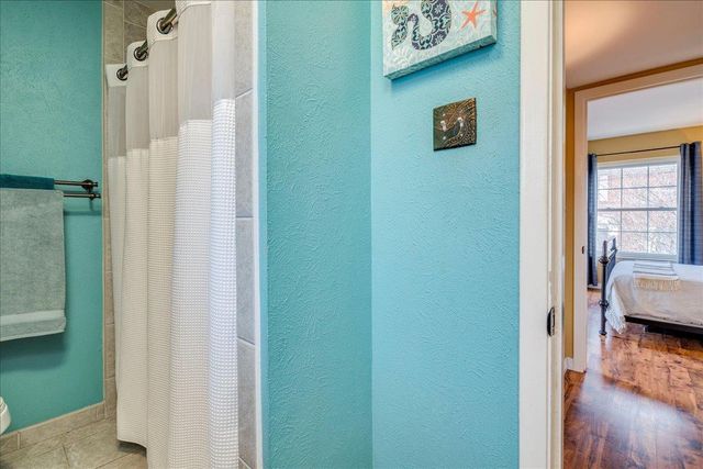 743 E Oltorf ST 201, Austin, TX 78704