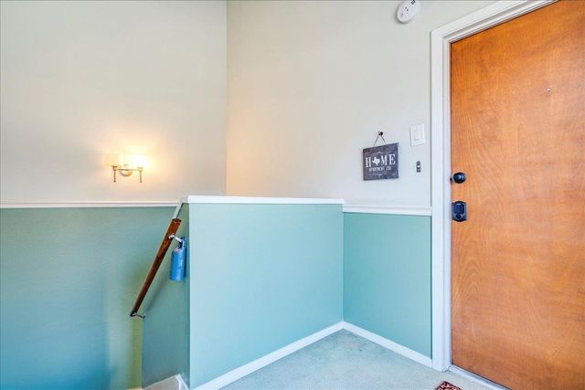 743 E Oltorf ST 201, Austin, TX 78704