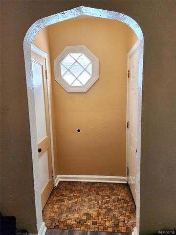 20188 Andover Street, Highland Park, MI 48203