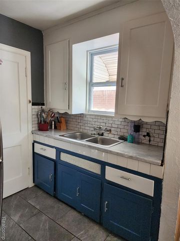 20188 Andover Street, Highland Park, MI 48203