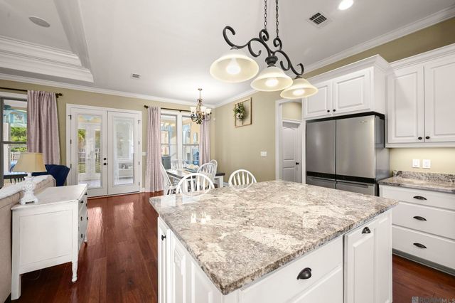 29910 Marsh Dr, Livingston, LA 70754