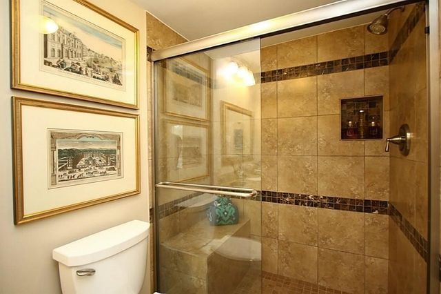 5228 Woodlawn Place, Bellaire, TX 77401