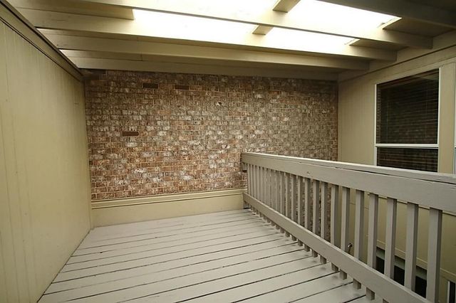 5228 Woodlawn Place, Bellaire, TX 77401