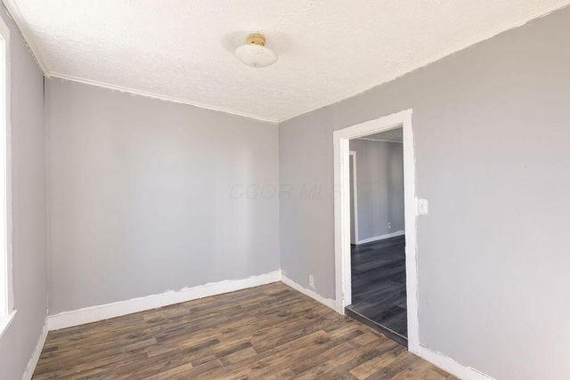 57 E Sandusky Street, Fredericktown, OH 43019