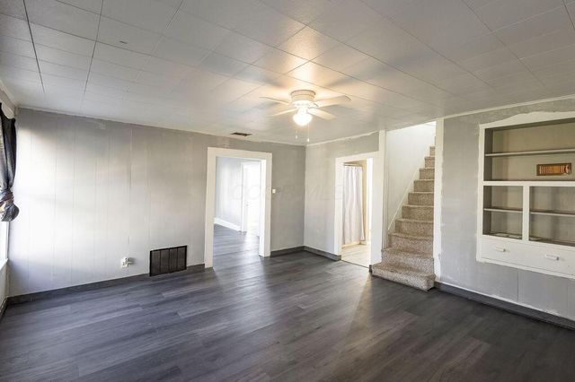 57 E Sandusky Street, Fredericktown, OH 43019