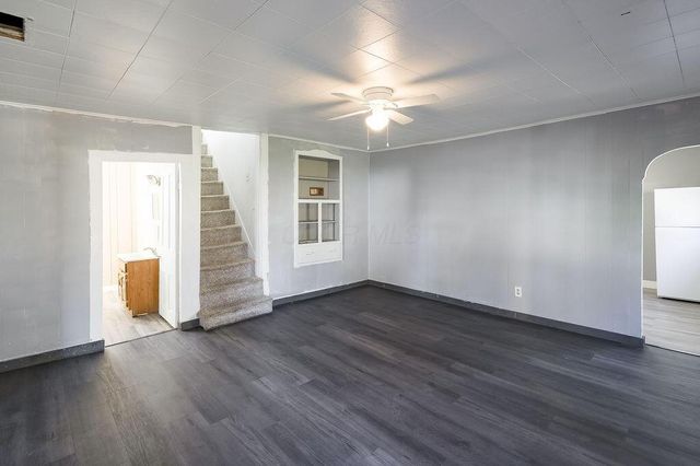 57 E Sandusky Street, Fredericktown, OH 43019