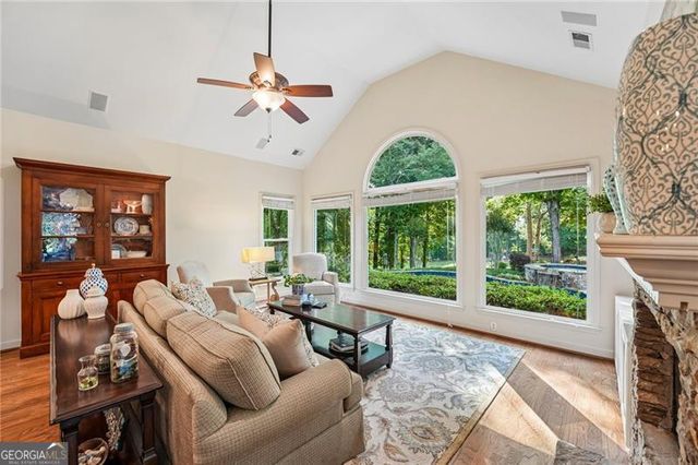 6020 Ansley Way, Suwanee, GA 30024
