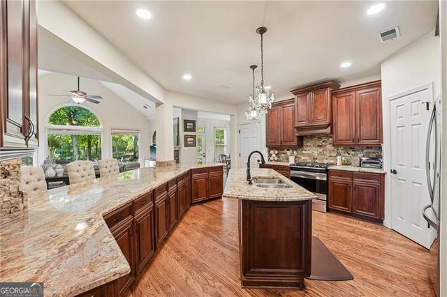 6020 Ansley Way, Suwanee, GA 30024