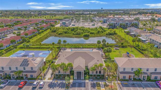 550 NE 4th Ave, Florida City, FL 33034