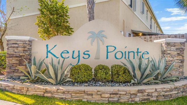 550 NE 4th Ave, Florida City, FL 33034