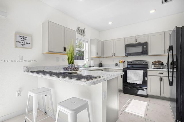 550 NE 4th Ave, Florida City, FL 33034