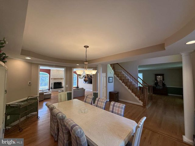 7 HICKORY HILL RD, Cockeysville, MD 21030
