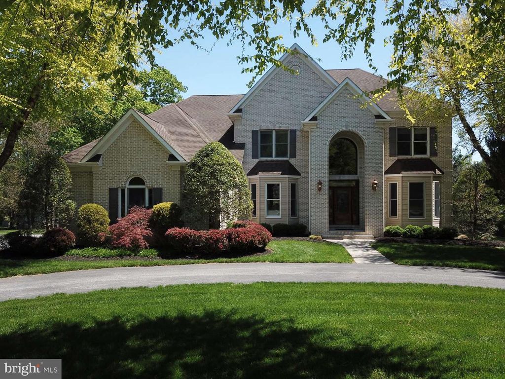 7 HICKORY HILL RD, Cockeysville, MD 21030