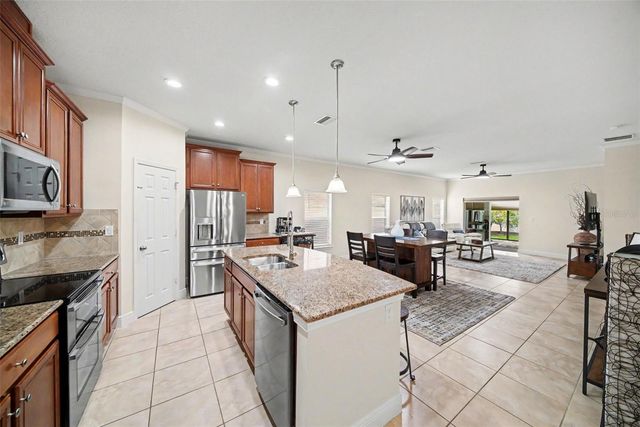 2722 WINGLEWOOD CIRCLE, Lutz, FL 33558
