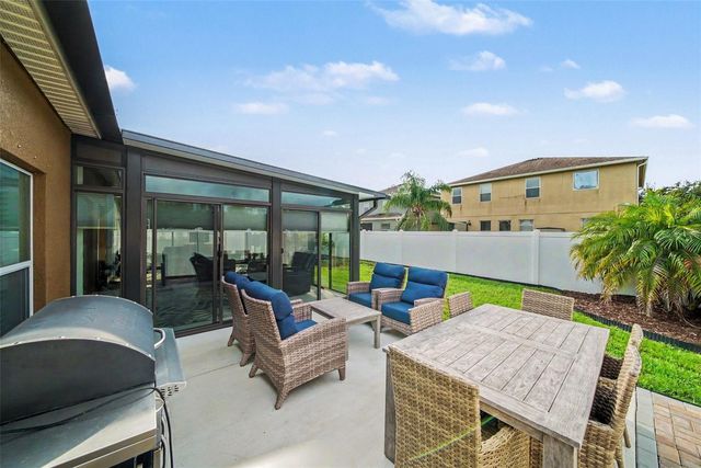 2722 WINGLEWOOD CIRCLE, Lutz, FL 33558