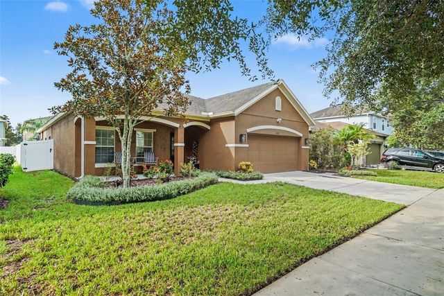 2722 WINGLEWOOD CIRCLE, Lutz, FL 33558