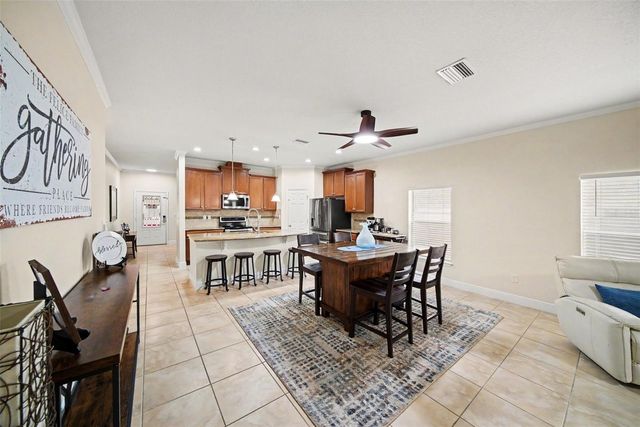 2722 WINGLEWOOD CIRCLE, Lutz, FL 33558