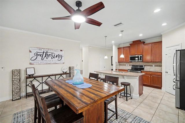 2722 WINGLEWOOD CIRCLE, Lutz, FL 33558