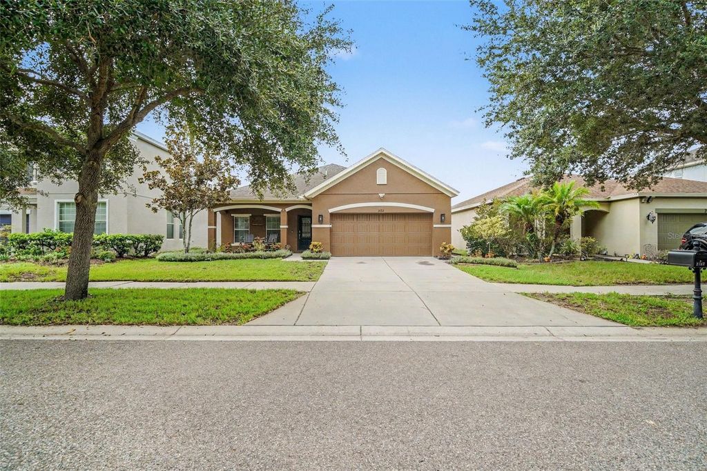 2722 WINGLEWOOD CIRCLE, Lutz, FL 33558