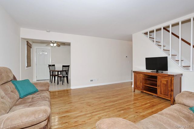 64 S Hillside Place, Elmsford, NY 10523