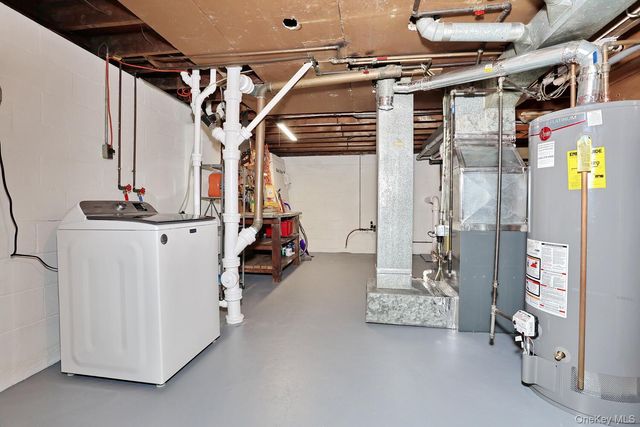 64 S Hillside Place, Elmsford, NY 10523