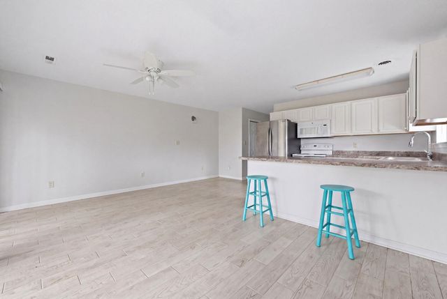1850 Colony Dr Apt 2S, Surfside Beach, SC 29575