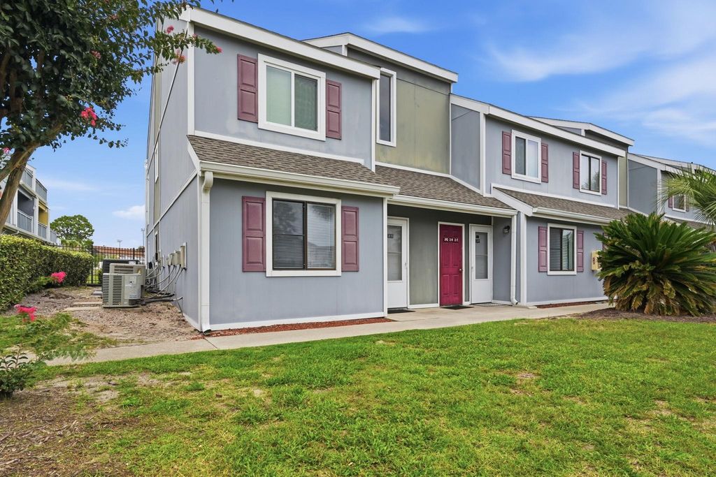 1850 Colony Dr Apt 2S, Surfside Beach, SC 29575