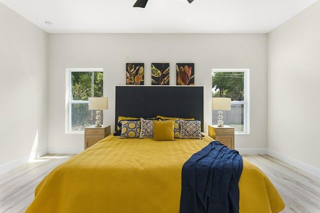 8636 100th Avenue, Vero Beach, FL 32967