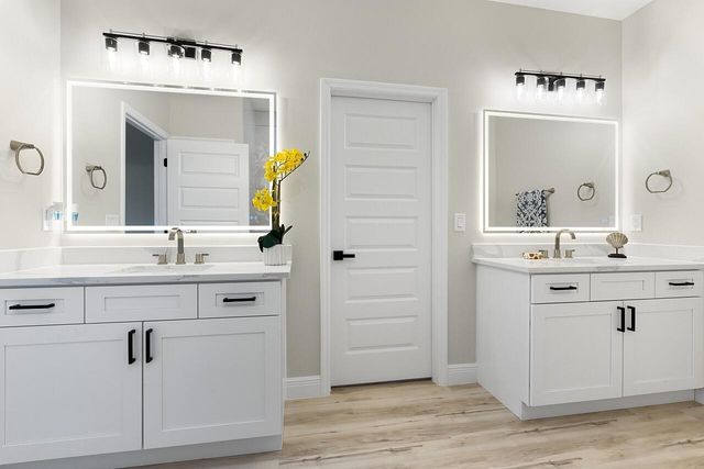 8636 100th Avenue, Vero Beach, FL 32967