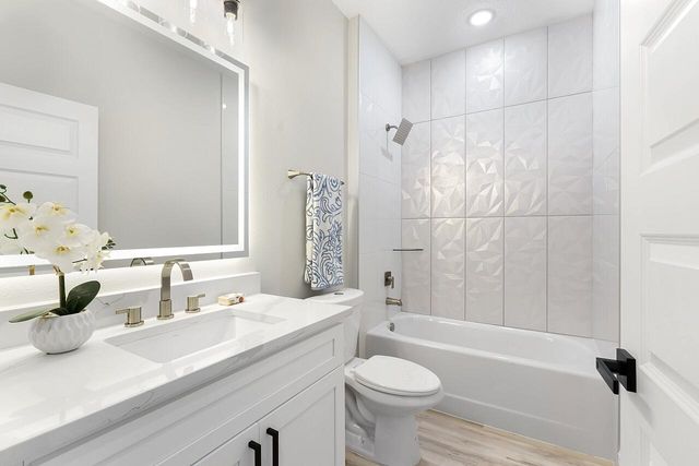 8636 100th Avenue, Vero Beach, FL 32967