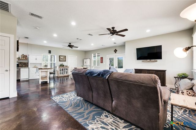 469 Whispering Oaks Loop, Killeen, TX 76549