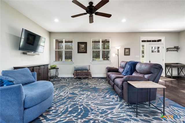 469 Whispering Oaks Loop, Killeen, TX 76549