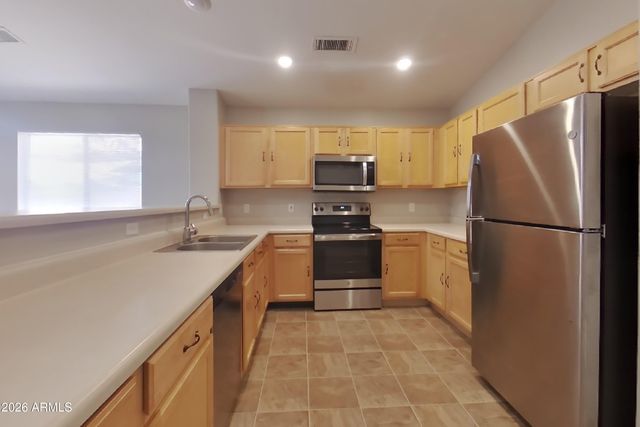8520 W SONORA Street, Tolleson, AZ 85353