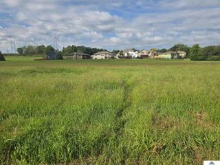 2901 Lakeside Drive, Plattsmouth, NE 68048