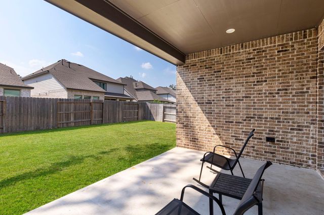 616 Sand Branch Drive, Conroe, TX 77304