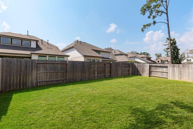 616 Sand Branch Drive, Conroe, TX 77304