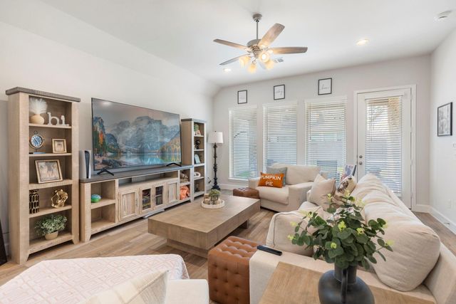 616 Sand Branch Drive, Conroe, TX 77304