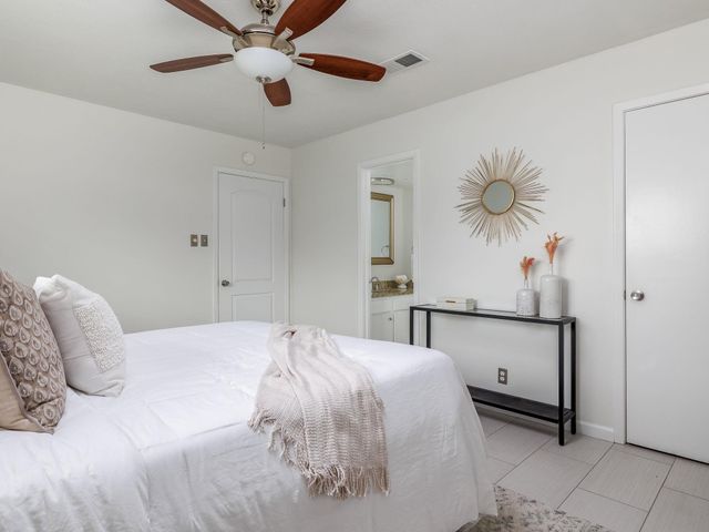 7920 Rockwood LN 237, Austin, TX 78757